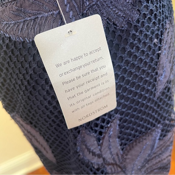 Adelyn Rae Navy Lace Floral Romper Medium - Picture 9 of 10